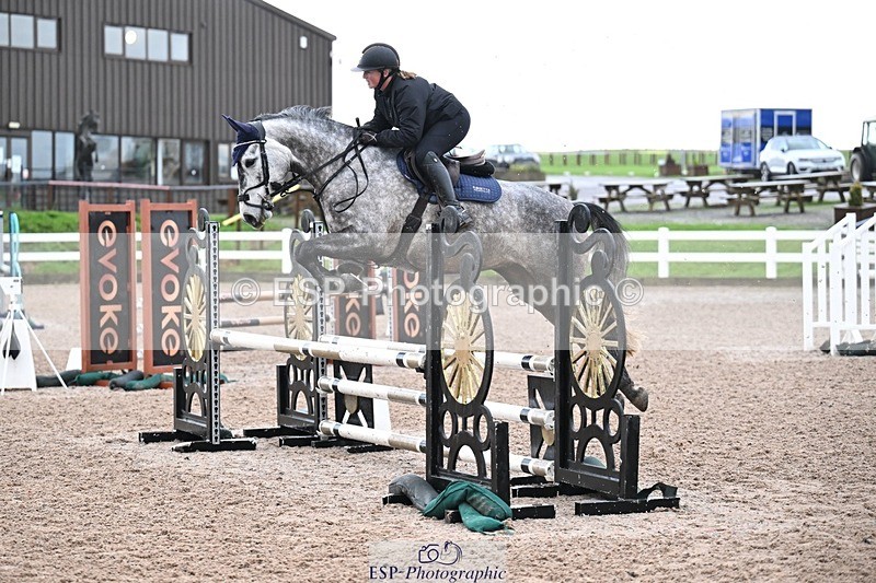 251206-101806-00620 - Cls 9 British Novice