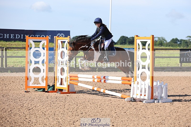 240714A-090632-01482 - Cls 1&2 128cm 10yrs & 70cm Open