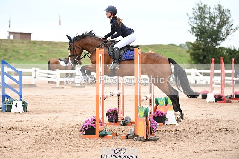 250727-084759-08605 - Cls 31 British Novice and 90cm