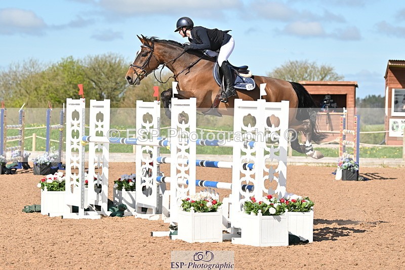 240418A-102855-02063 - Cls 1 2 Star Small Tour 1.30m