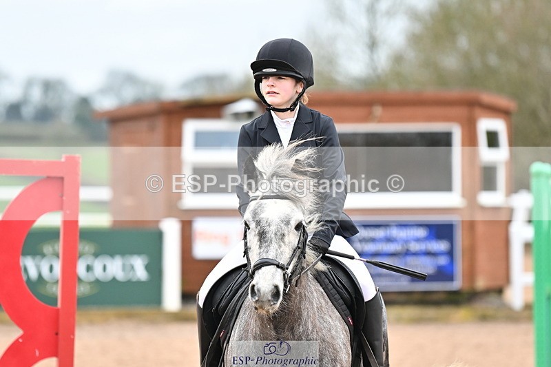 240309A-100400-00003 - Cls 1 Pony Intro 70cm