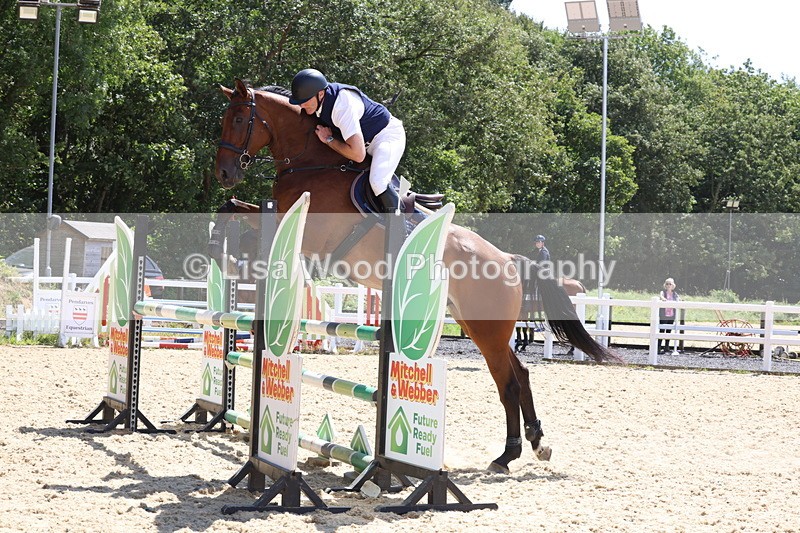3E7A6201 - Class 7: Senior 1.05m