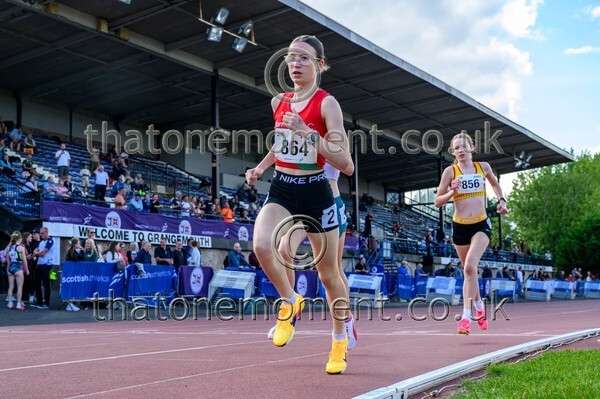 Age26 SUN-816576 - Track Female Set Three