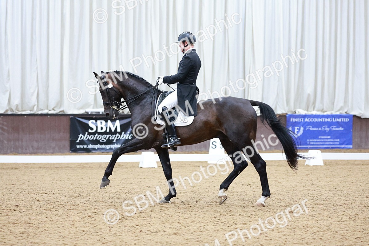 SBM_021439 - Class 14 - FEI Grand Prix - 17.40-18.34
