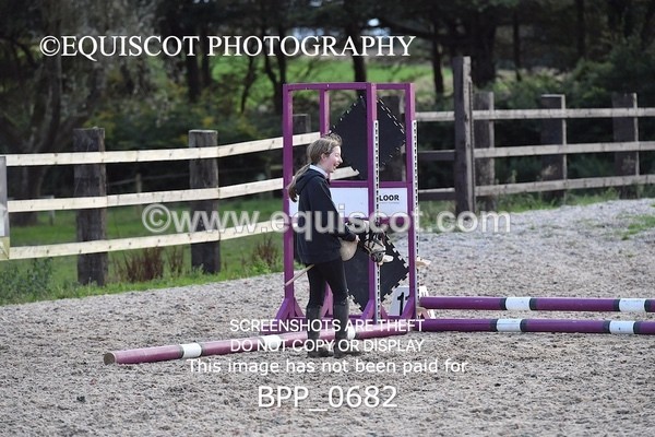 BPP_0682 - HOBBY HORSE SHOWJUMPING CLASSES