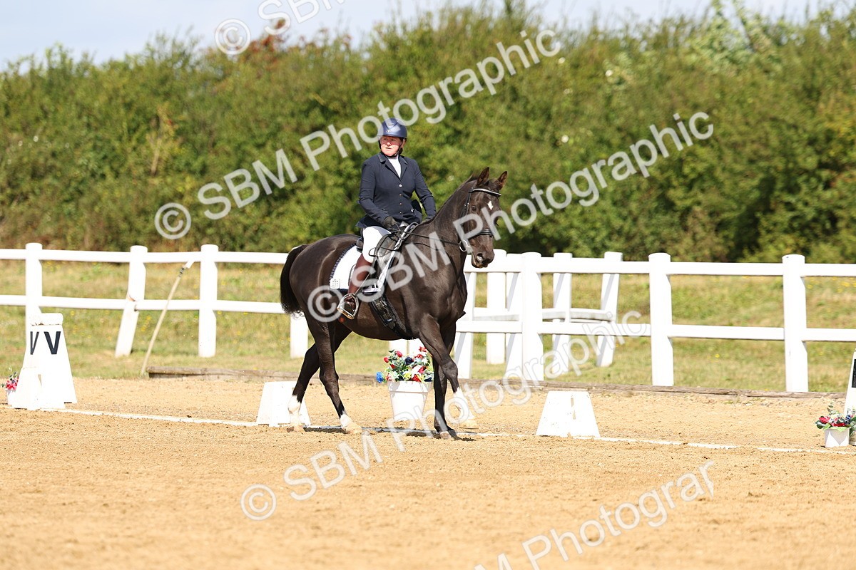 SBM_011677 - Class 1 - Prelim 19 - 10.50-11.46