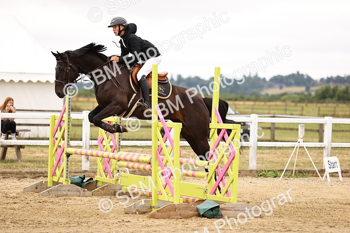 SBM_024385 - Class 8 - Clear Round