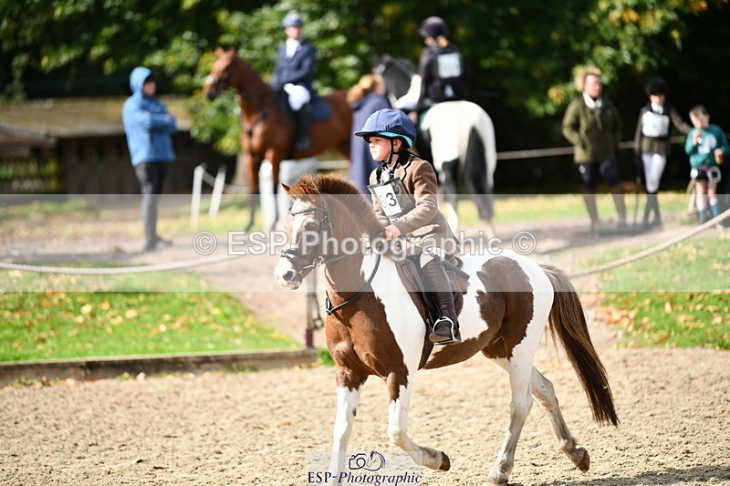 251004A-125439-01038 - Classes 6 & 7 60cm