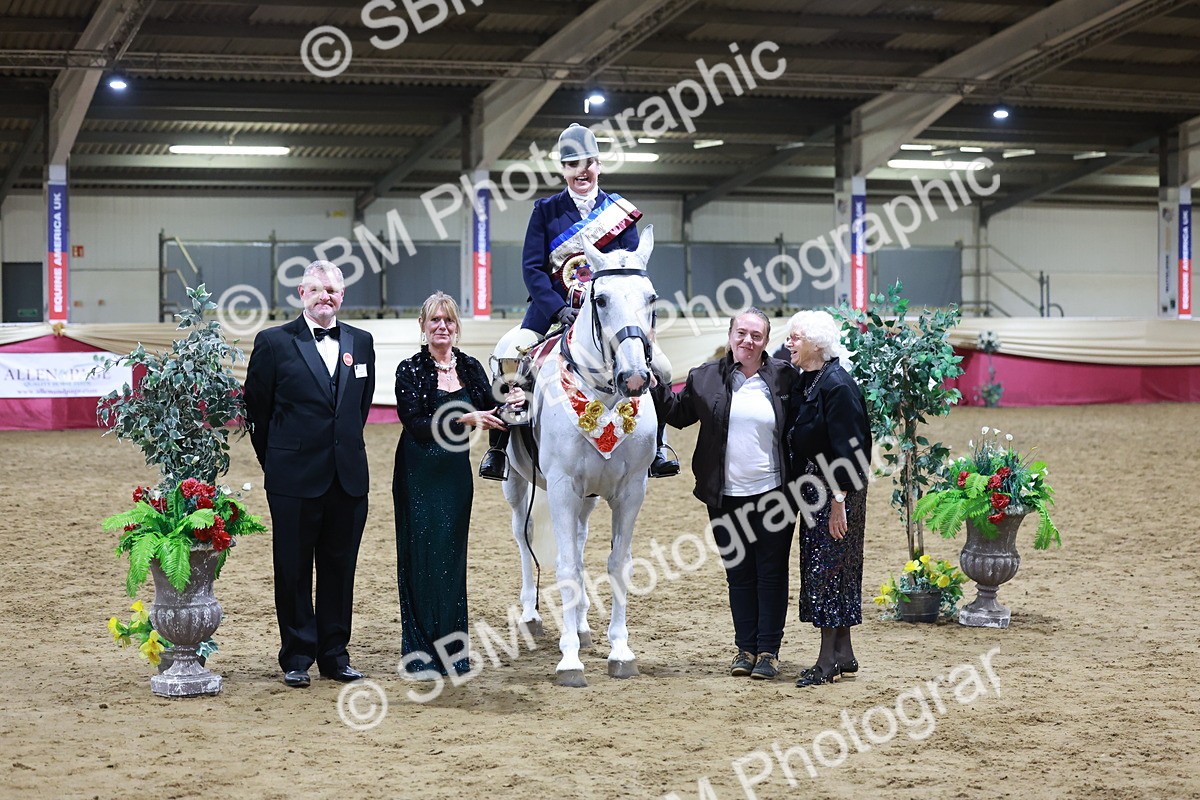 SBM_21250 - Class R - Veteran Champ