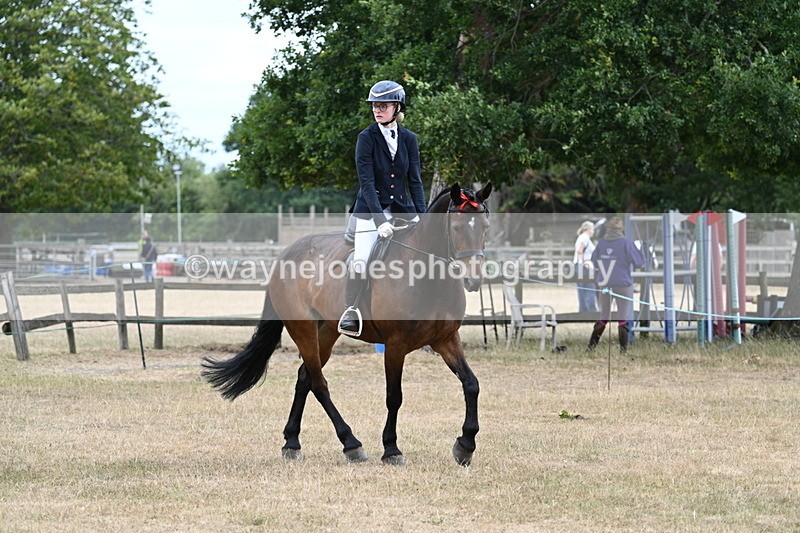 WJ7_1419 - Class 8 Ridden Veterans