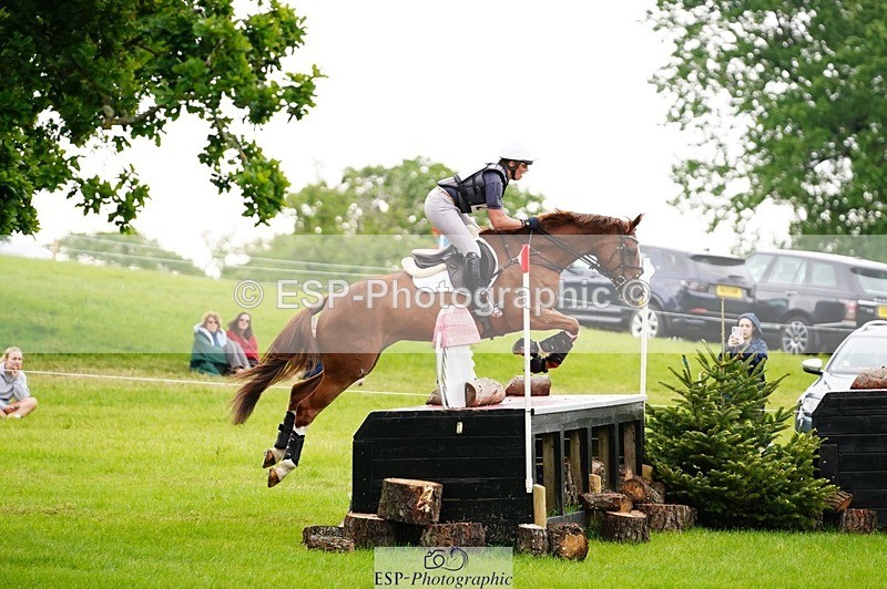 240525-172558-19135 - 289-JUST_A_JOLLY-Flora_Harris