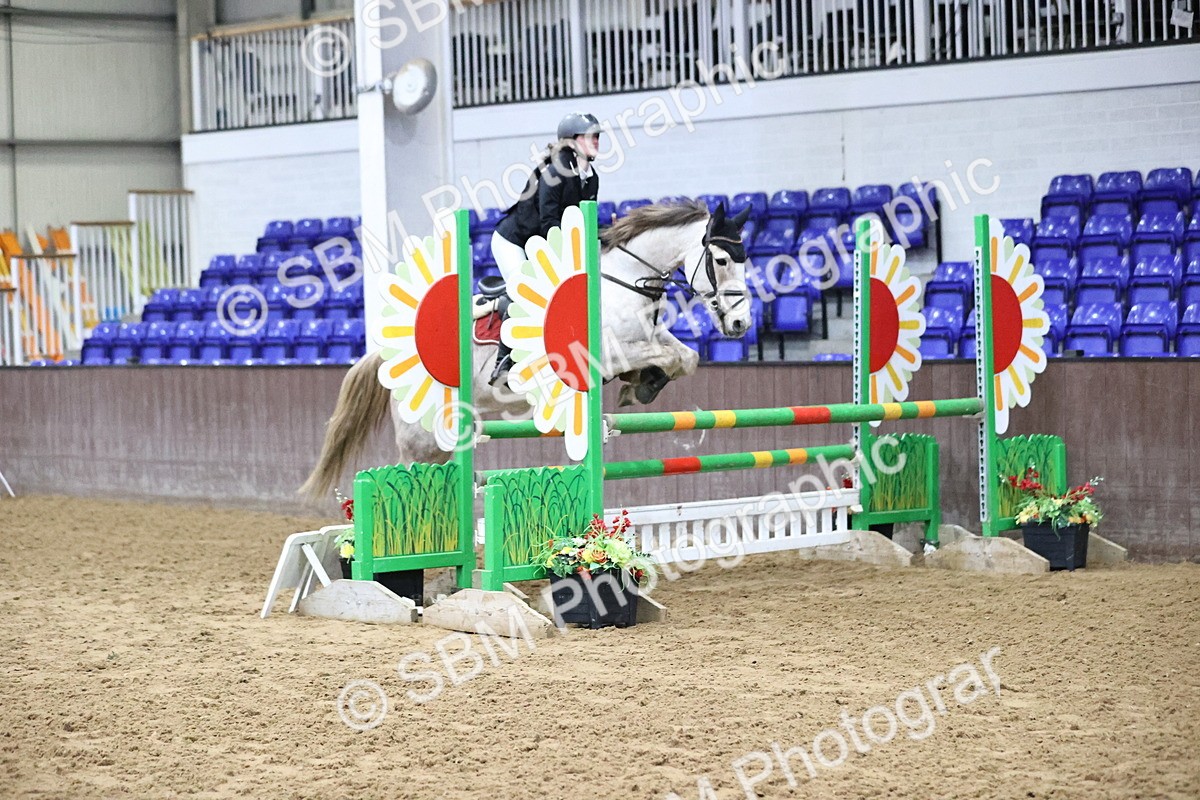 SBM_010384 - Class 12 - Blue Chip Pony Newcomers 1m Open both to Inc The Pony Restricted Rider Qualifier