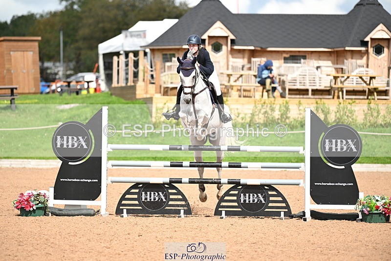 240912A-125756-01589 - Cls 3 Snr Foxhunter