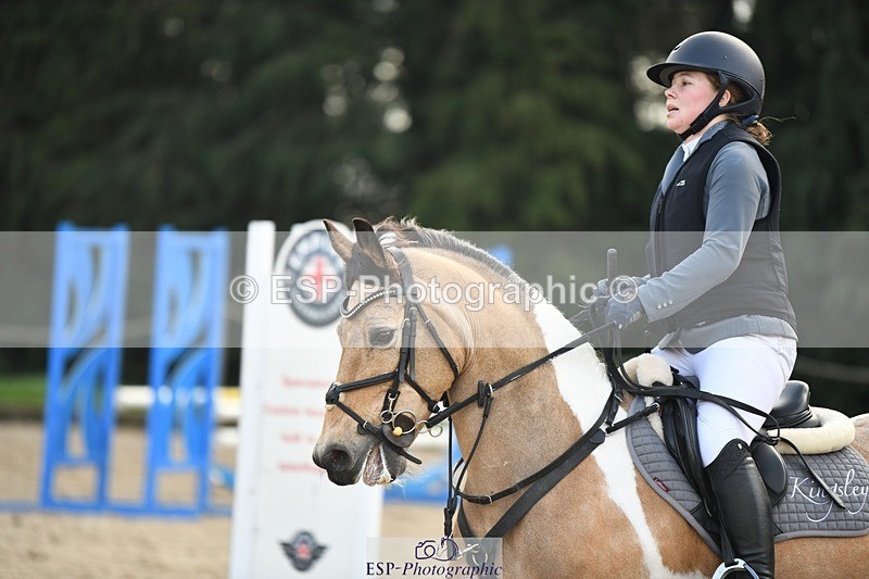 240204-134359-01583 - Cls 3 90cm Start to 12.40 CW