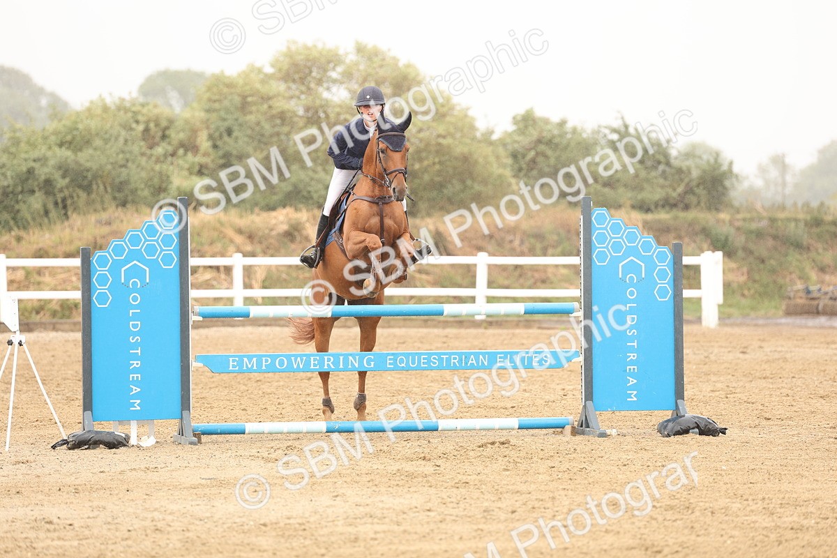 SBM_024119 - Class 6 - Senior Newcomers 1.10m