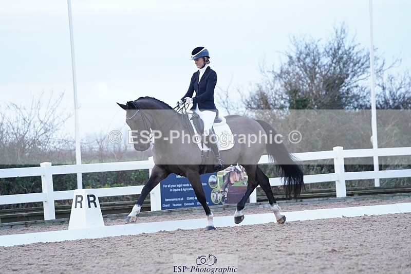 241214-163056-02312 - 139-Holly.Kerslake-Platinum.Cabachon