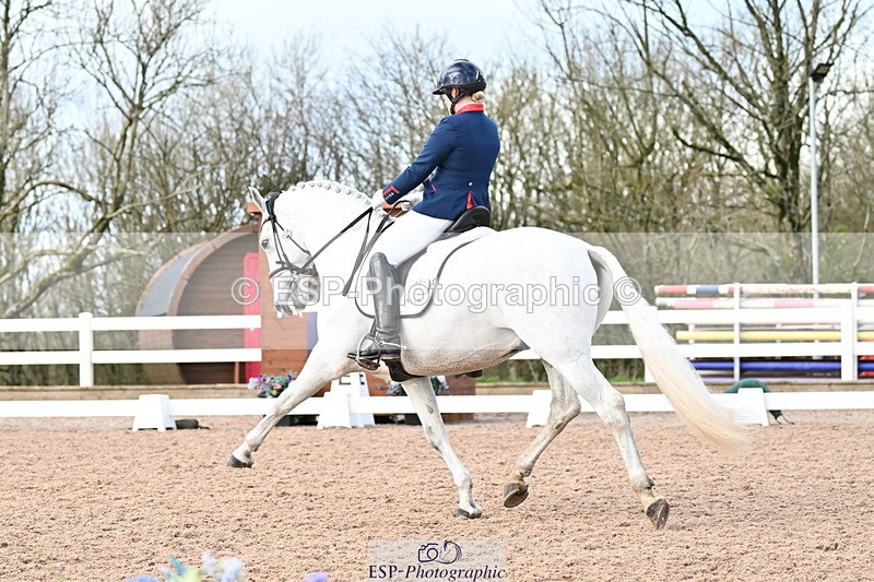 240218A-150511-08316 - 210-Charlotte.Dicker-Amaranto.D.Centurion