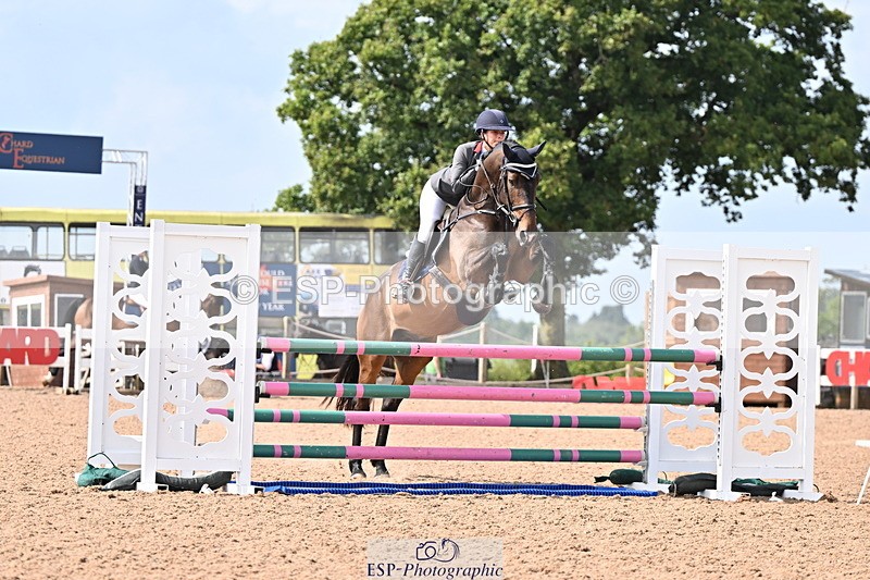 240828A-141414-00832 - Cls 4 Snr Newcomers and 1.10m Open