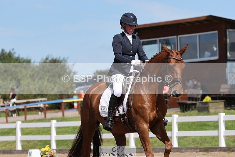 240816A-141724-05368 - 259-Amy.Harris-Stormhill.ultima