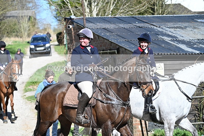 WJ7_9764 - Home for hunt tea !