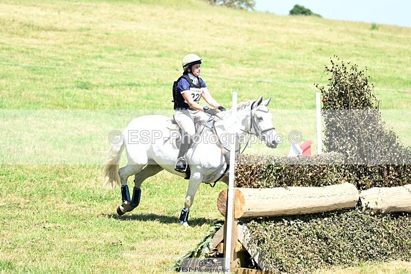 240629X-144308-4334 - 222-Kate_Jupp-CARROWNURLAUR_PRIDE