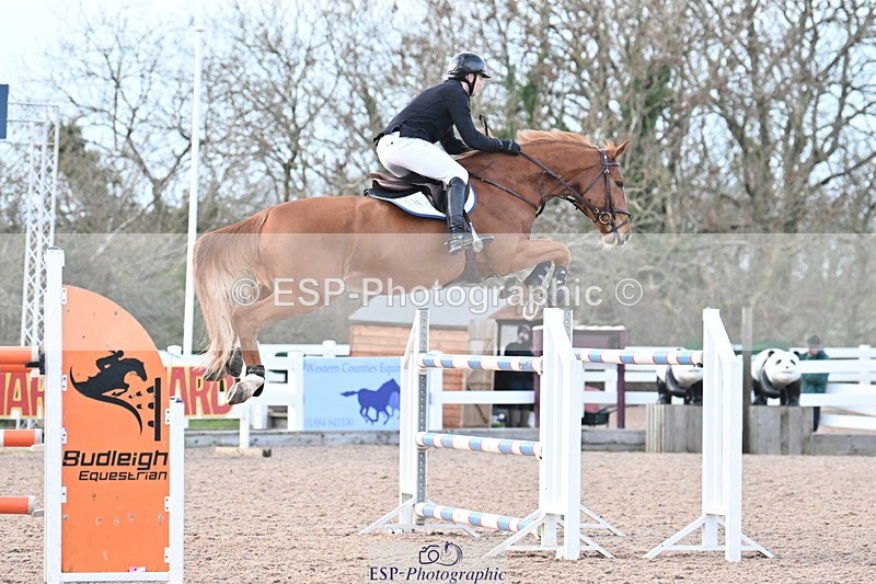231208A-152113-01280 - Cls 7 National 1.30m & 1.40m