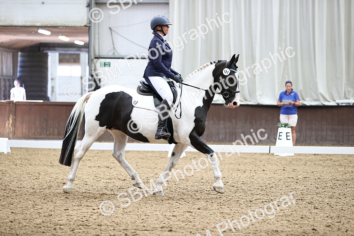 SBM_001824 - Novice 4 - 11.15-13.22