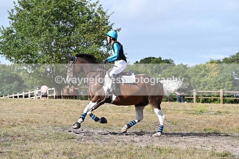 WJ6_9876 - XC Time 10:22 to 10:35