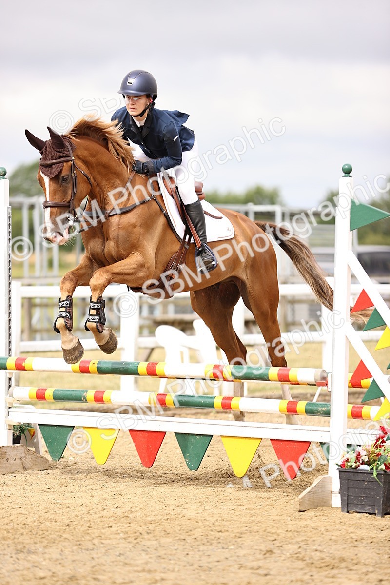 SBM_012740 - Class 13 - Senior British Novice - 90cm Open