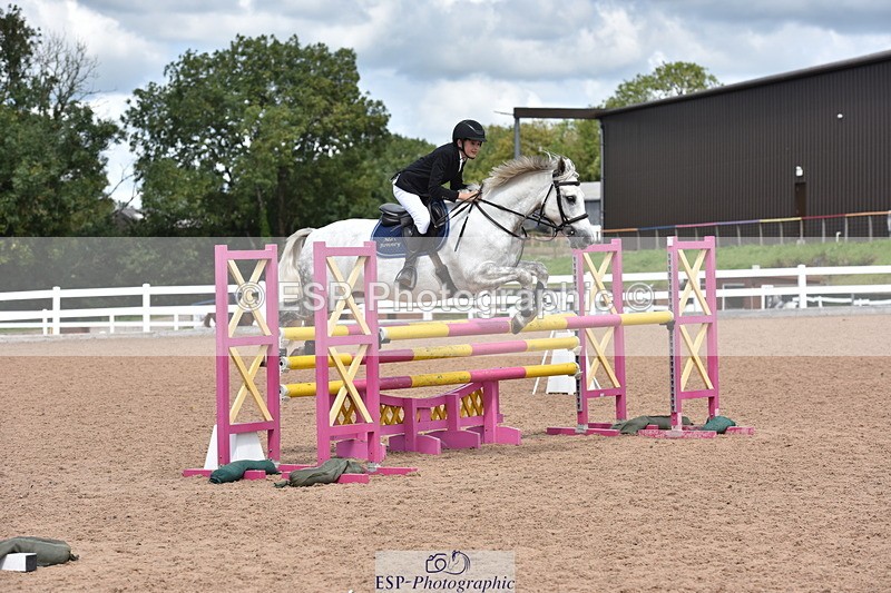 230806A-140014-02287 - Cls 21 Pony Newcomers & 1m Open