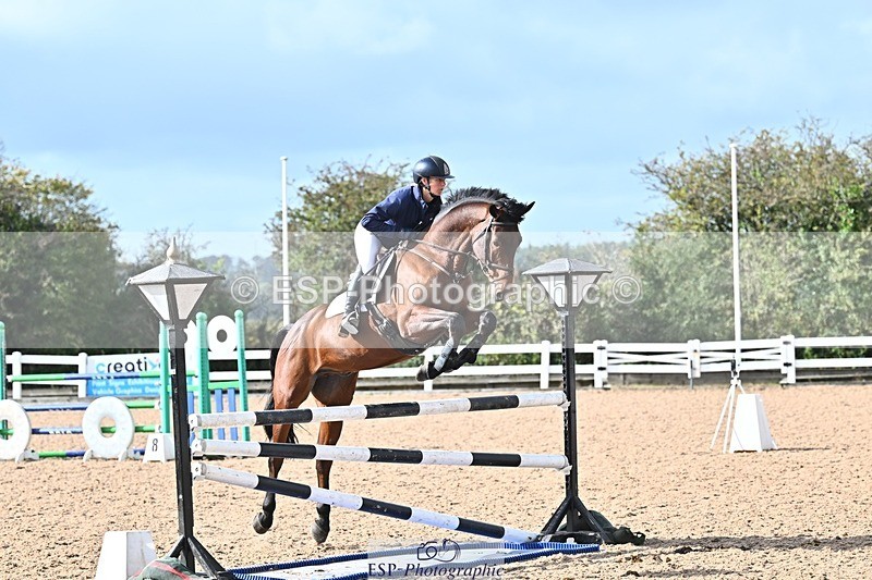 261014-125918-00532 - Cls  05 Snr Newcomers & 1.10m Open