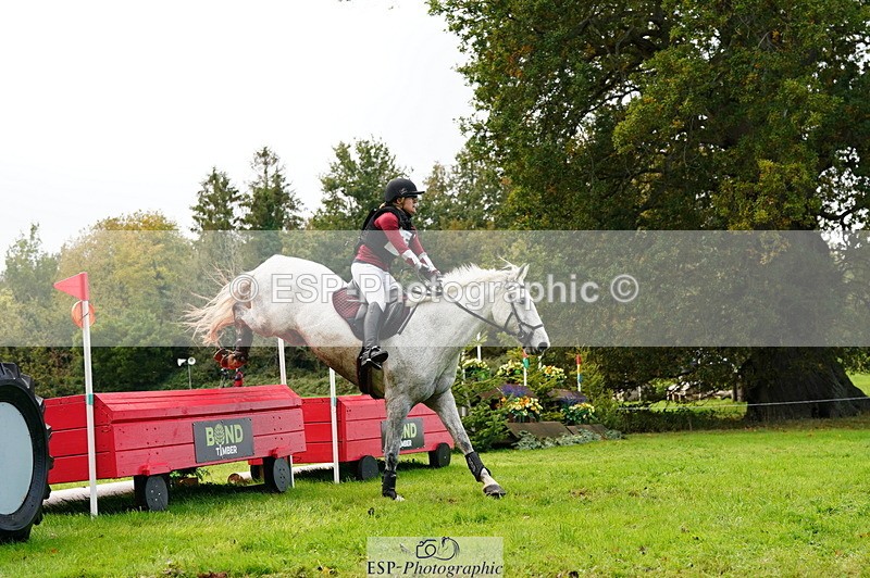 251025A-134130-20663 - F-476-Romellie.Brown