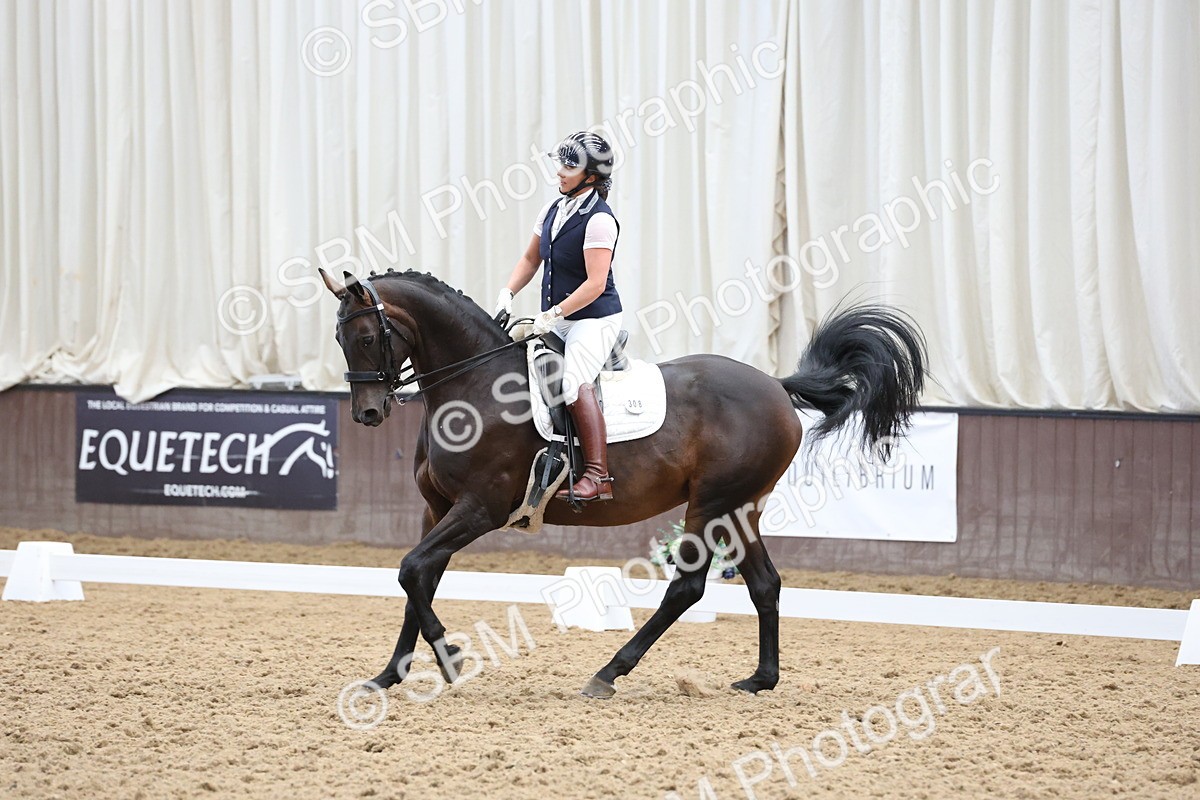 SBM_007903 - Class 24 - Medium FSM Silver