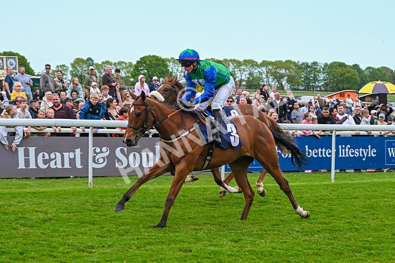 040526-Race 3-Lake Muritz-1794 - Race 3