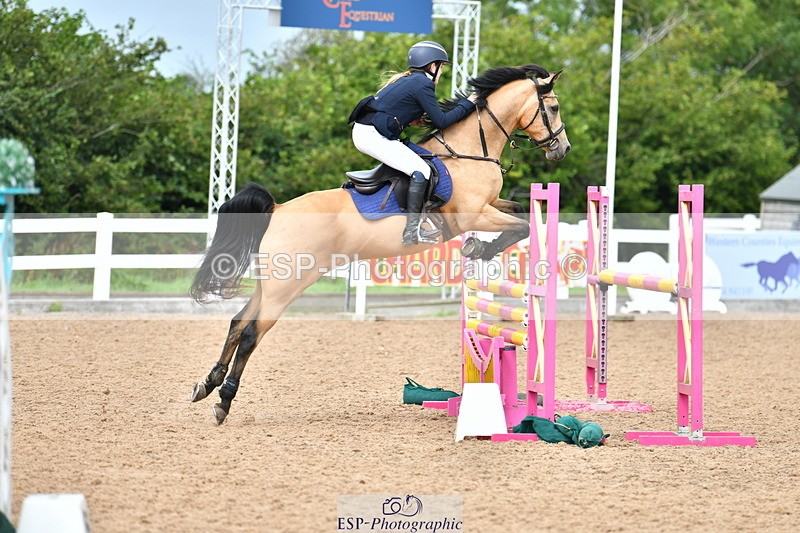 230819A-121319-00482 - Cls 25 Pony Newcomers & 1m Open