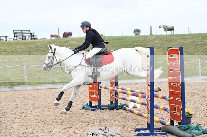 250807-104649-00330 - 80cm Round 1