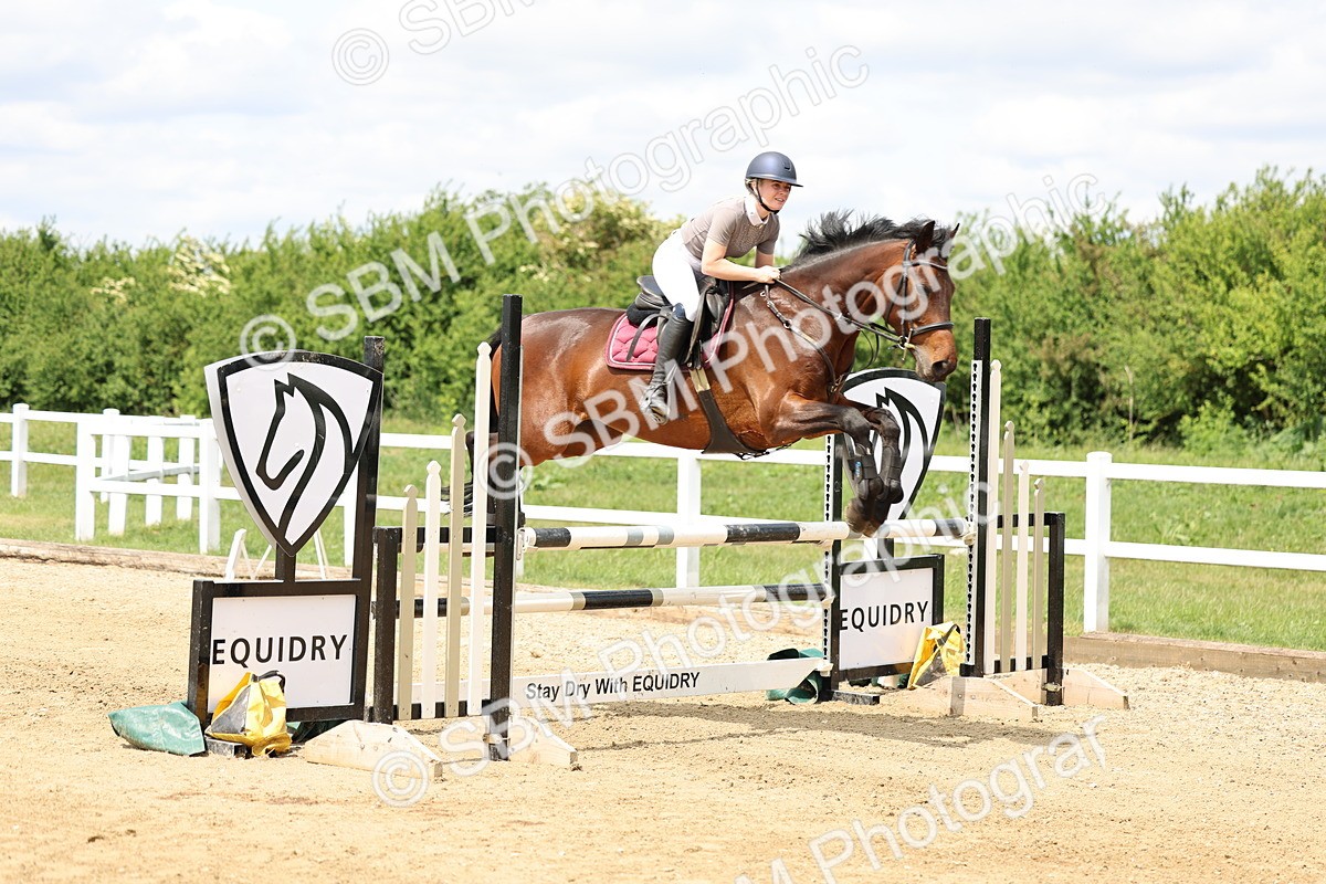 SBM_005082 - Class 18 - Senior 1.05m Open