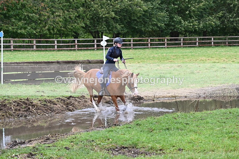 WJ6_5906 - Time at Photographer 12:31 to 12:40