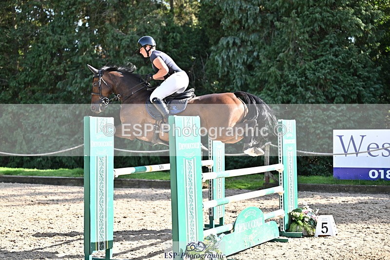 260906A-161803-04637 - Cls 24 Snr Foxhunter
