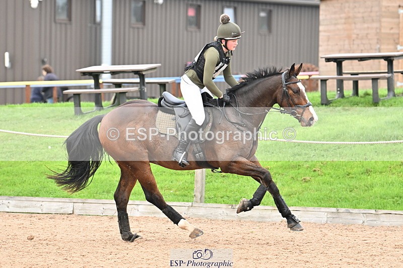 241110A-121024-00770 - 80cm 11.30 to End