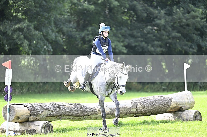 240804-161134-17871 - 662-Phoebe_Annear-THE_RIDGE_CROSS_FESTY