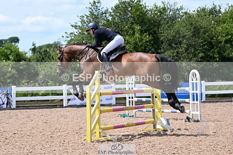 240619A-142304-00570 - Cls 4 Snr Newcomers and 1.10m Open