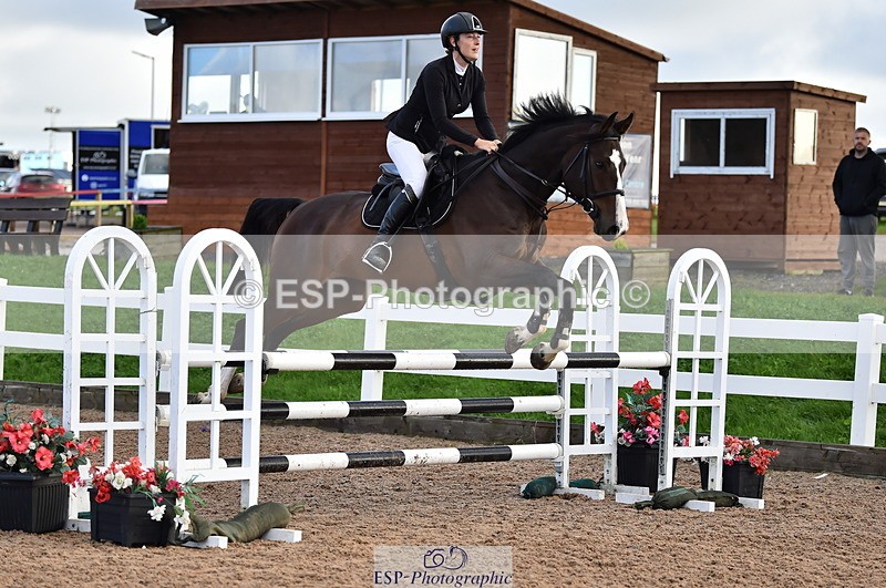 231014A-091732-03669 - Cls 12 British Novice & 90cm Open