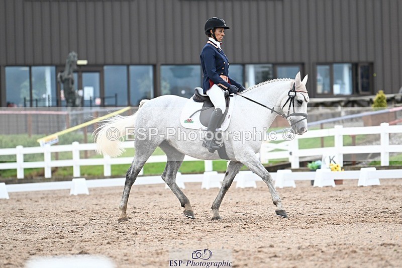 250907-121739-08289 - 010-Donna.HarrisKylah