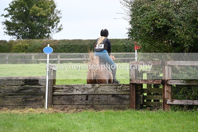 WJ6_4611 - Time at Photographer 11:57 to 12:14