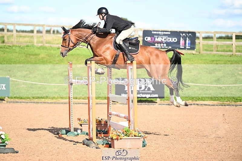 240913A-161029-05173 - Cls 18 National 1.40m Open