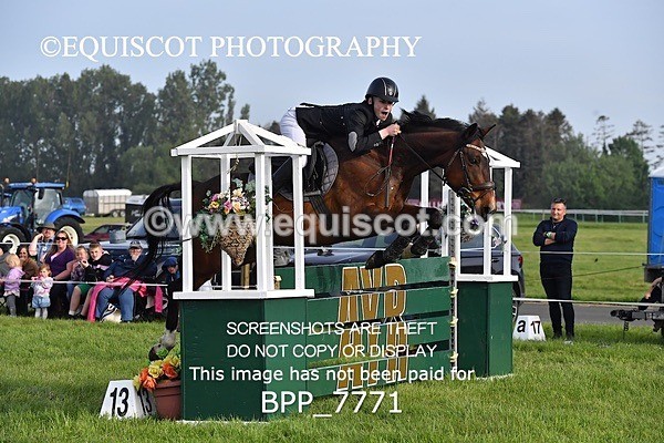 BPP_7771 - CLASS 6 Nisbets Fresh From The Farm & The Golf Inn 1.00m Amateur Championship
