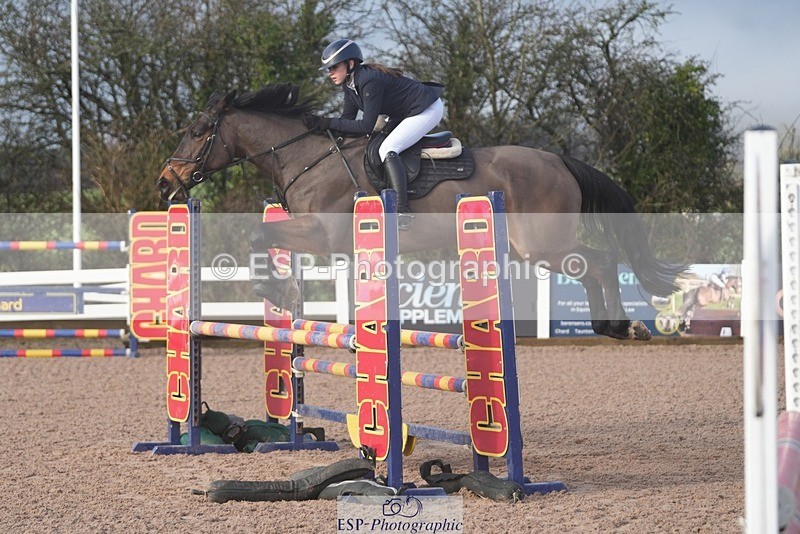 260201-101614-03035 - Cls 16 British Novice and 90cm