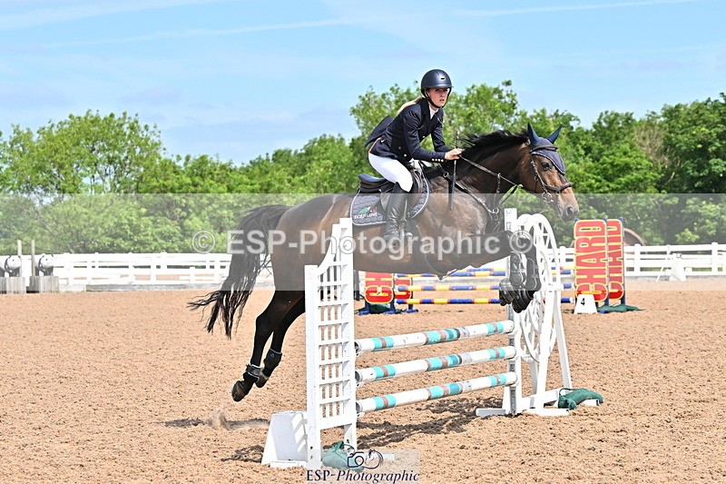 240619A-110654-00024 - Cls 1 British Novice and 90cm Open