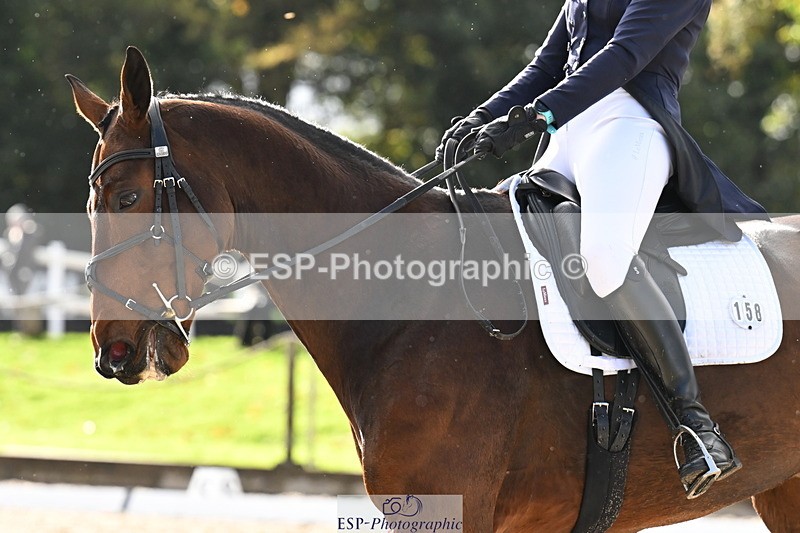 251023A-145500-05626 - B-158-Hannah.Hobhouse